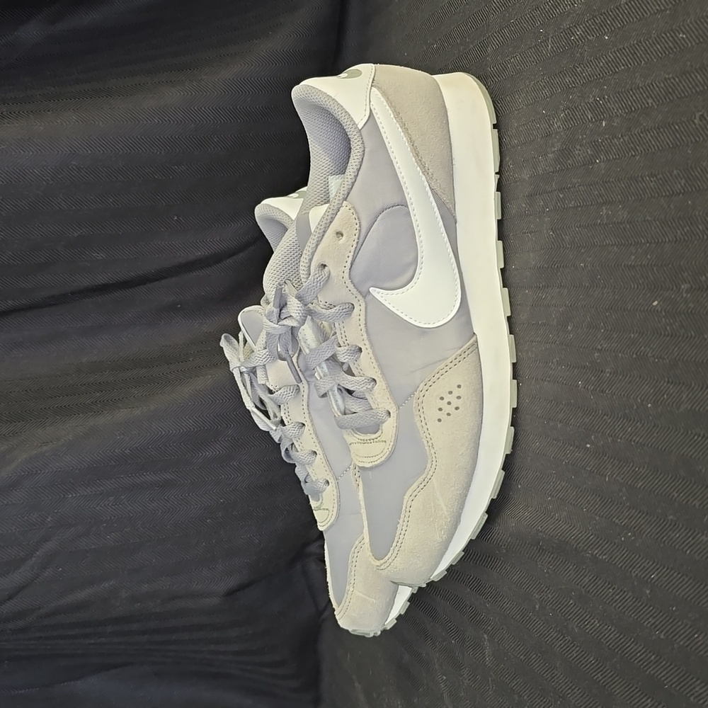 NIKE MD VALIANT GRAY SNEAKERS YOUTH 6 CN8558-001
